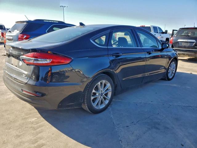 Ford Fusion Se Image 2