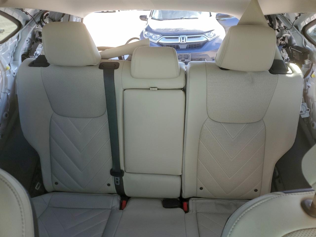 Lexus NX 350h Base Image 8