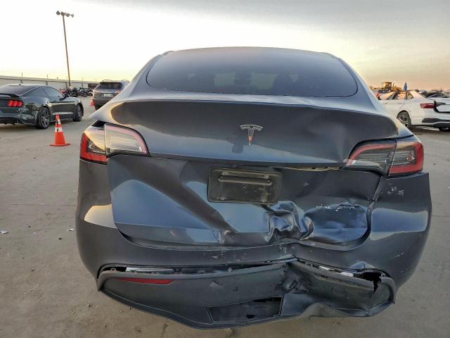 Tesla Model Y Image 13