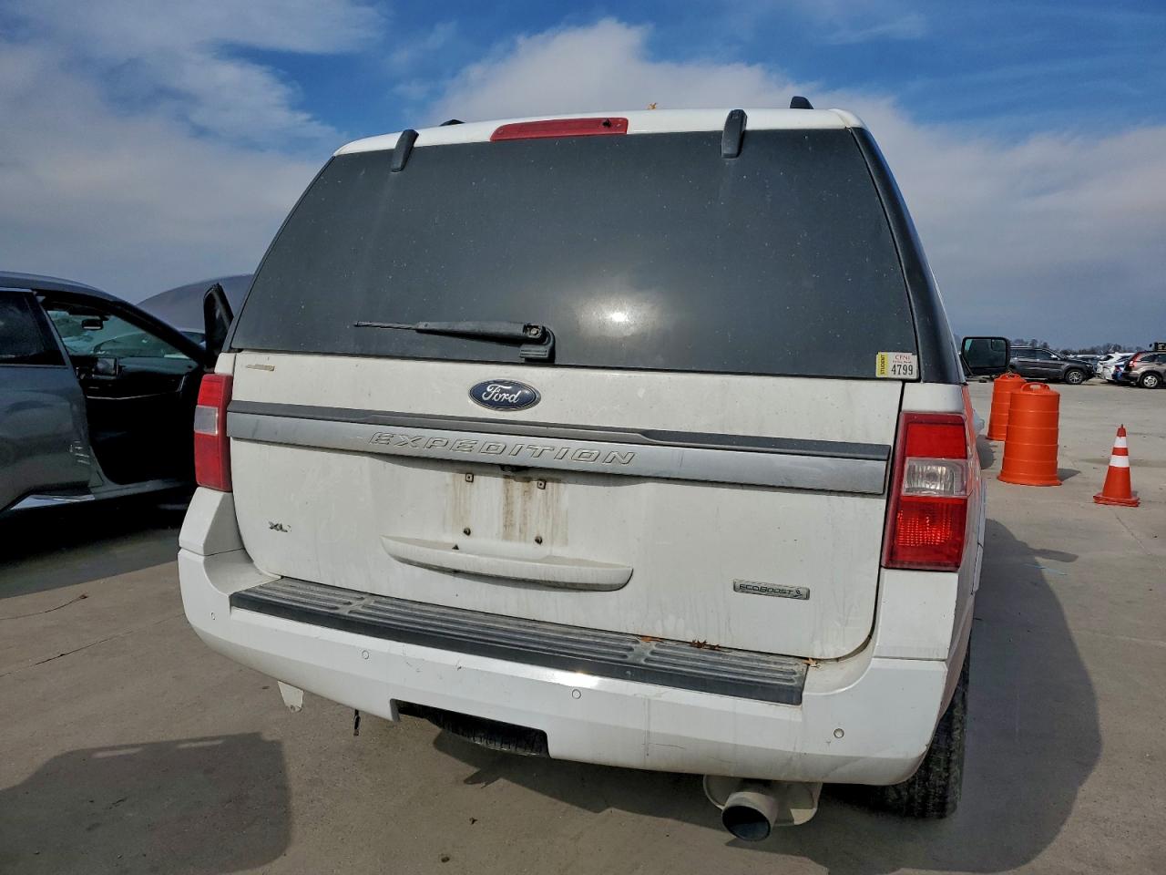 Ford Expedition Xlt Image 6