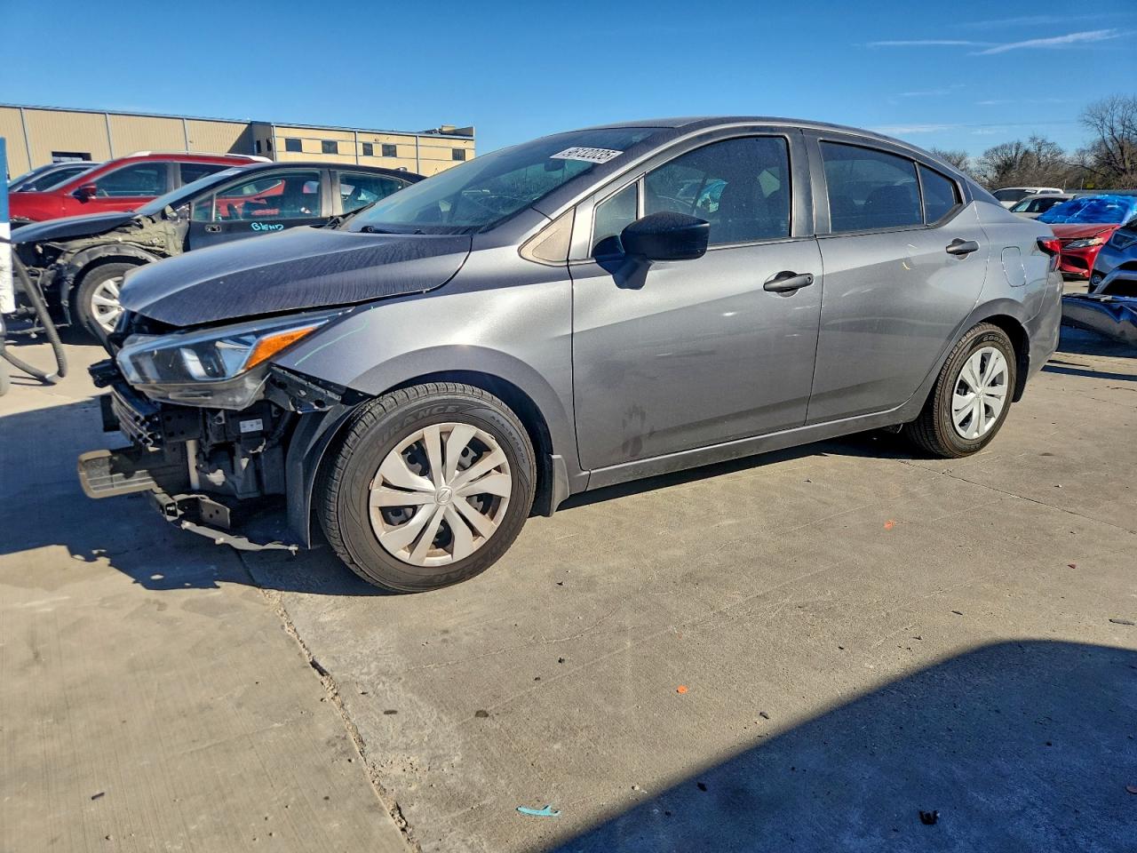 Nissan Versa S Image 1