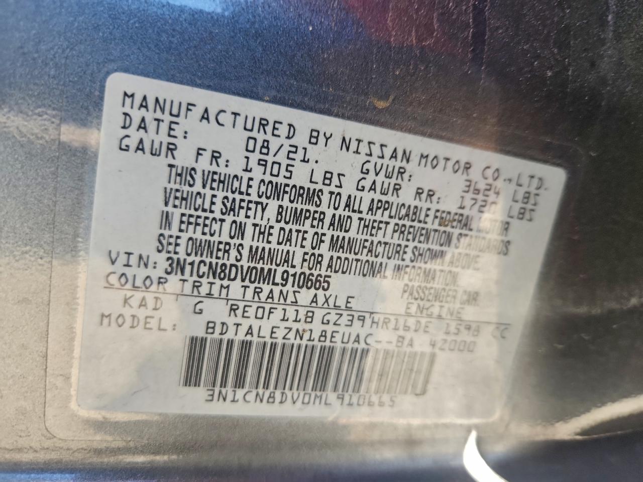 Nissan Versa S Image 6