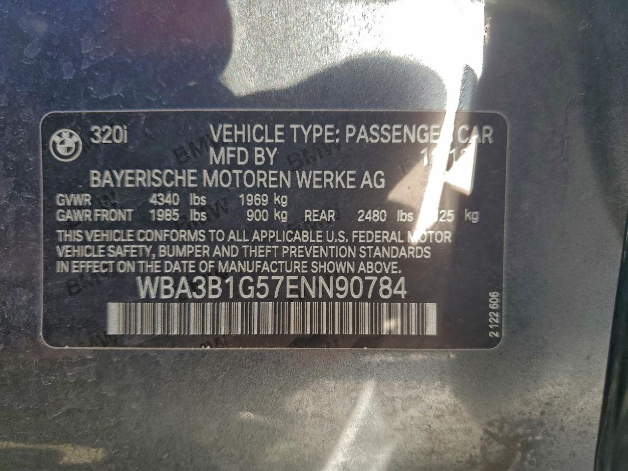 BMW 3 Series I Image 11