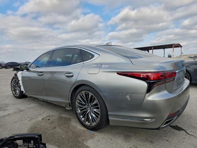 Lexus LS 500 Base Image 12