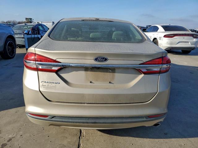 Ford Fusion S Image 6