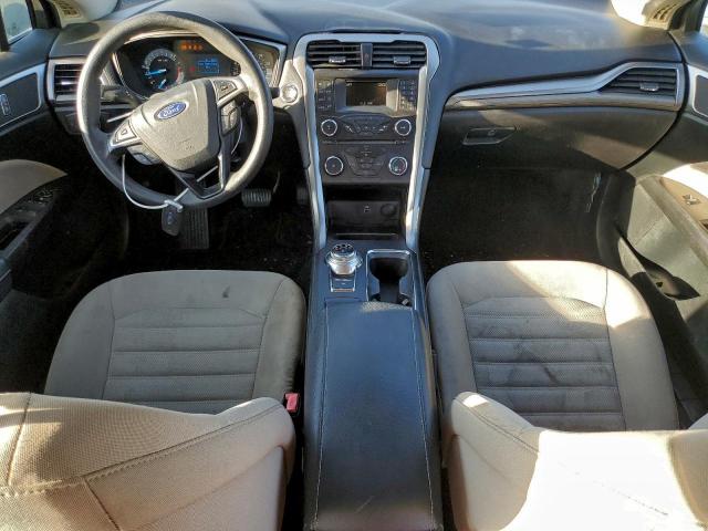 Ford Fusion S Image 10