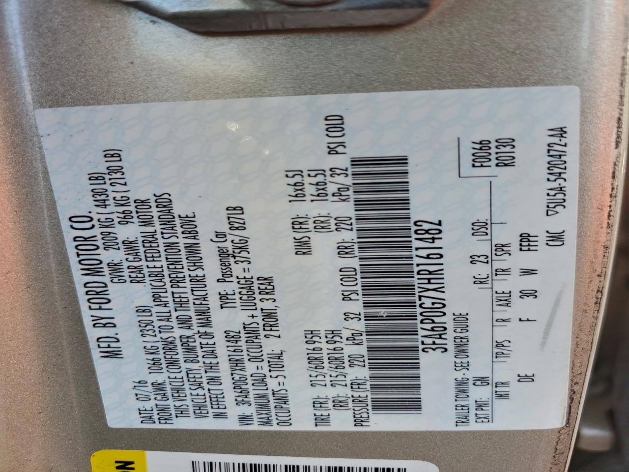 Ford Fusion S Image 8