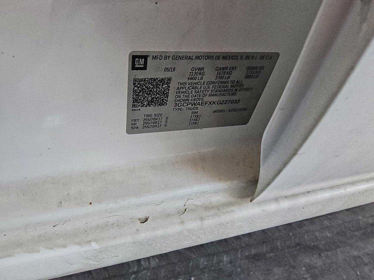 Chevrolet Silverado C1500 Image 10