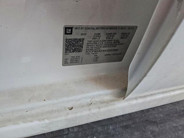 Chevrolet Silverado C1500 Image 10