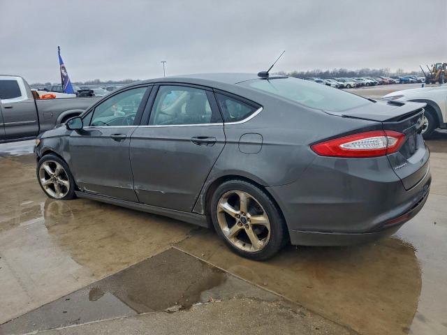 Ford Fusion Se Image 3