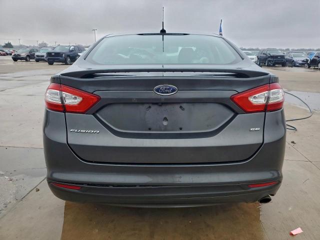 Ford Fusion Se Image 5
