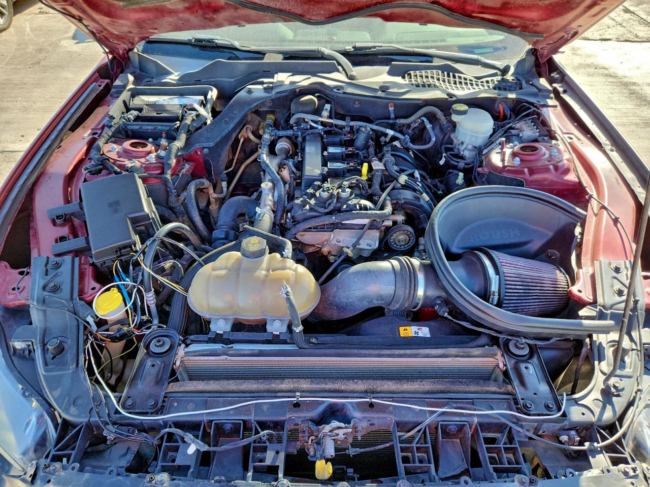 Ford Mustang Image 11