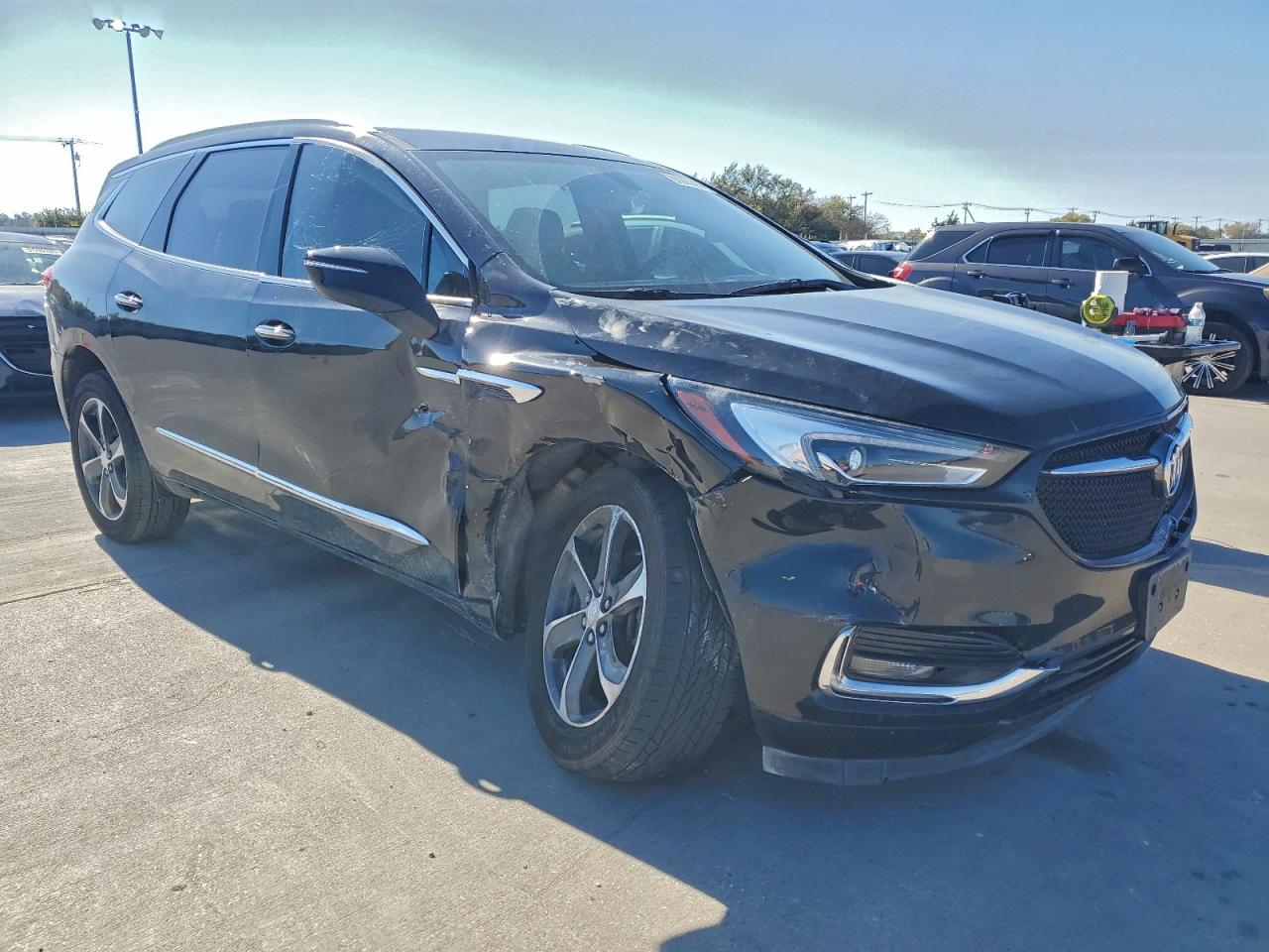 Buick Enclave Essence Image 3