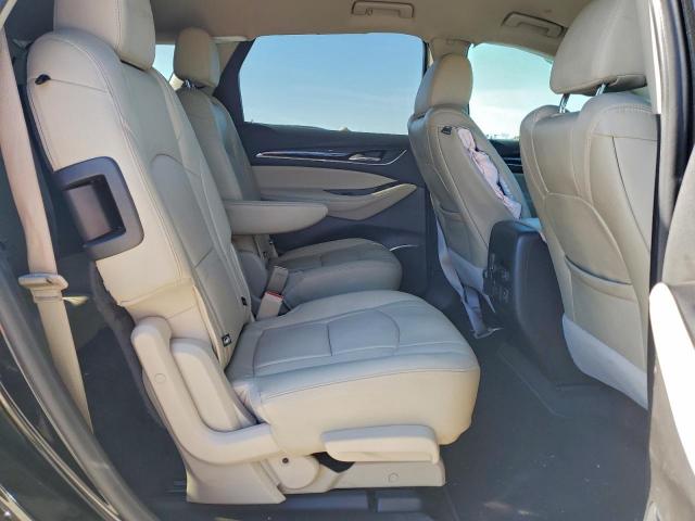 Buick Enclave Essence Image 8
