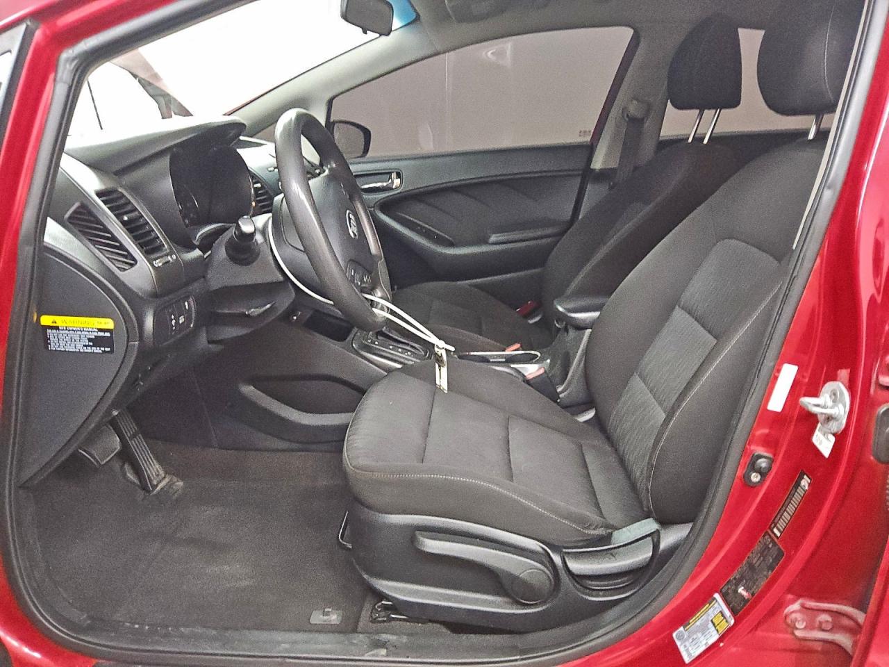 Kia Forte Lx Image 10