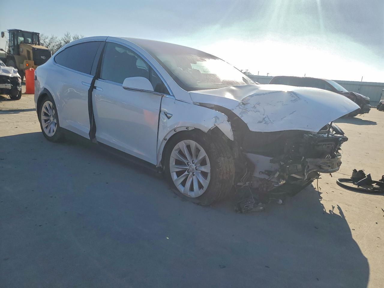 Tesla Model X Image 3