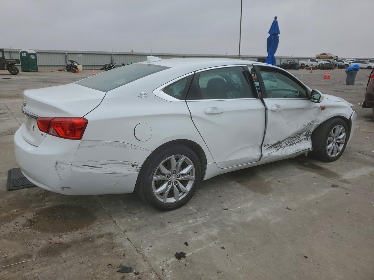 Chevrolet Impala Lt Image 3