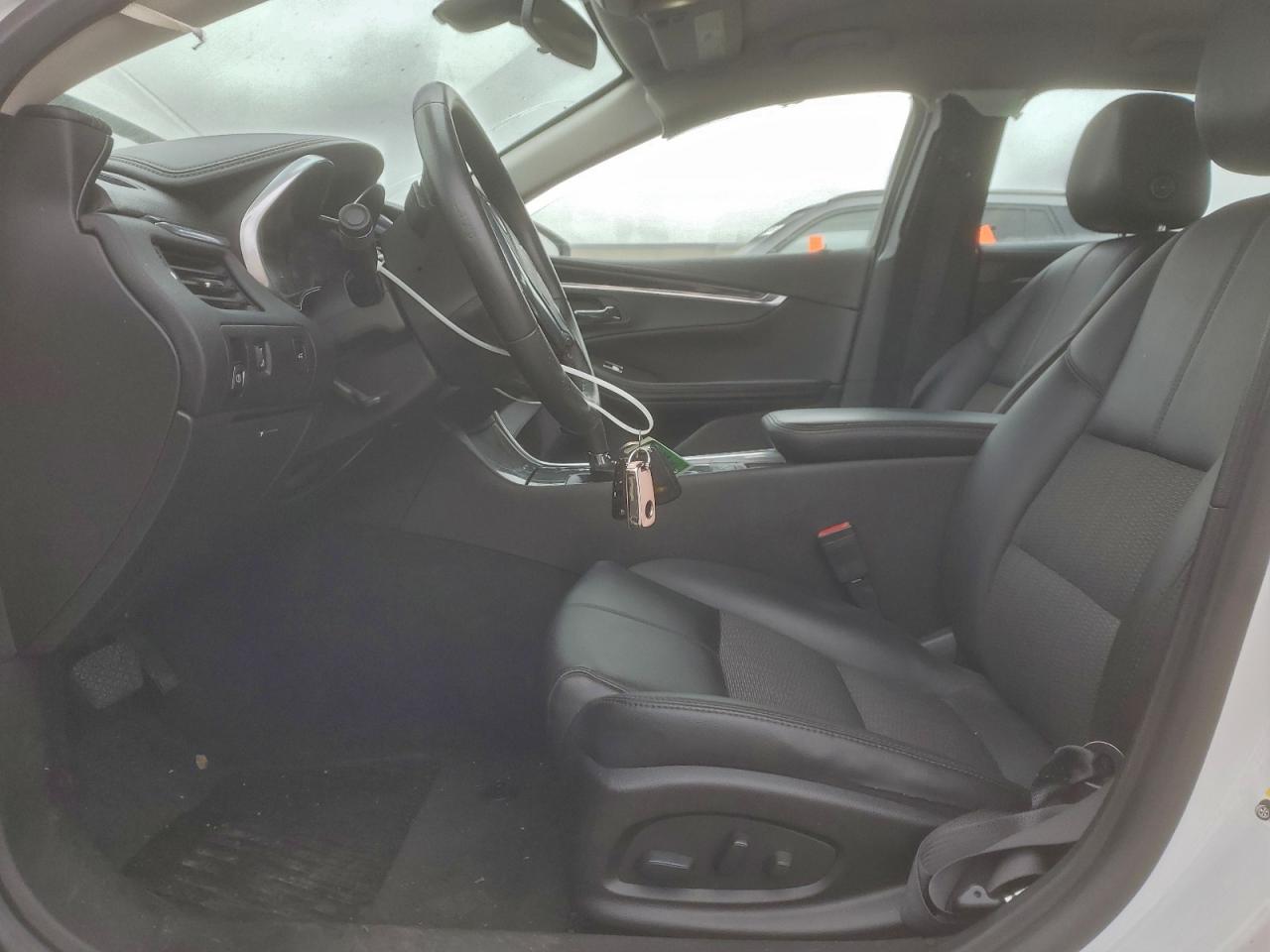 Chevrolet Impala Lt Image 6