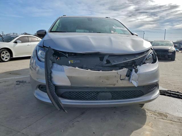 Chrysler Minivan Lxi Image 12