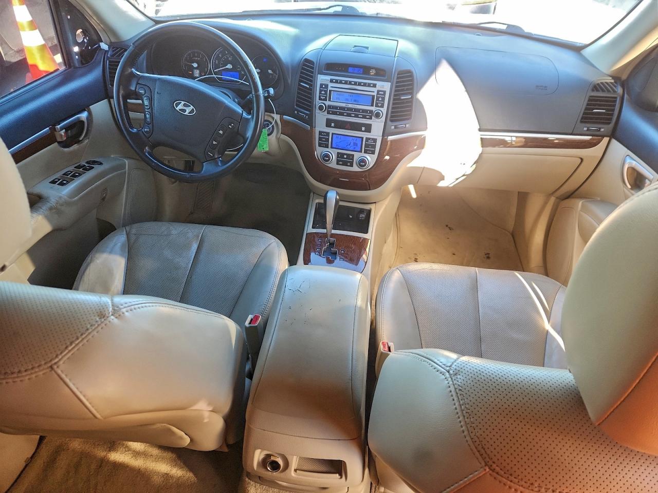 Hyundai SANTA FE Se Image 9