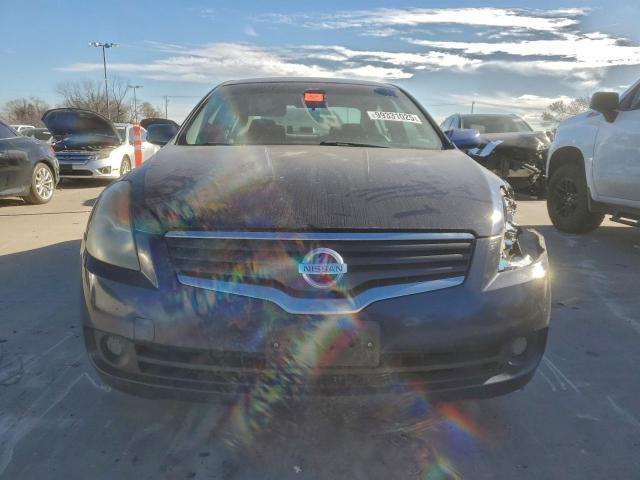 Nissan Altima 2.5 Image 6