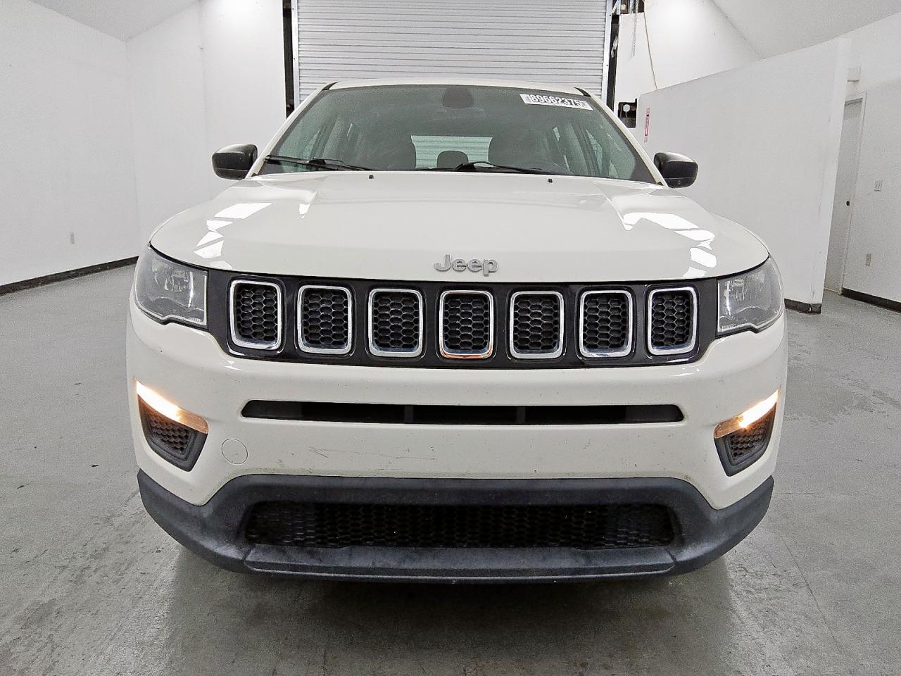 Jeep Compass Sport Image 6