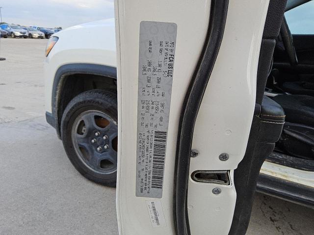 Jeep Compass Sport Image 9