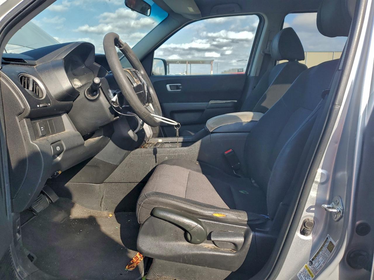 Honda Pilot Lx Image 10