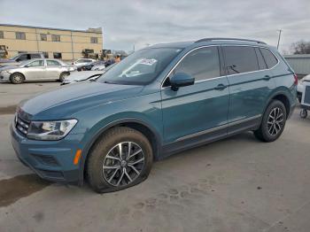  Salvage Volkswagen Tiguan