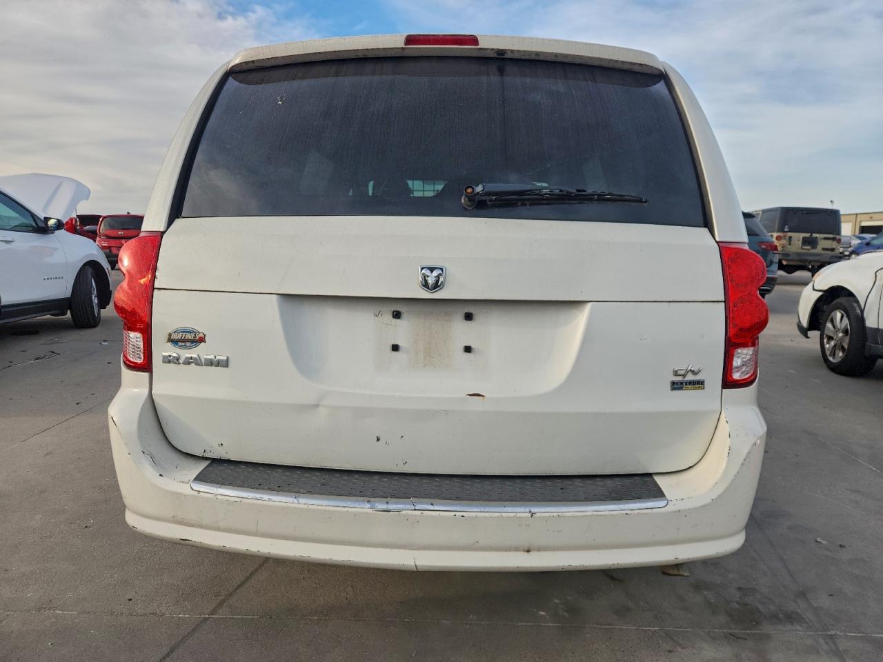 Dodge Ram Van Image 5