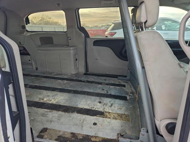 Dodge Ram Van Image 8