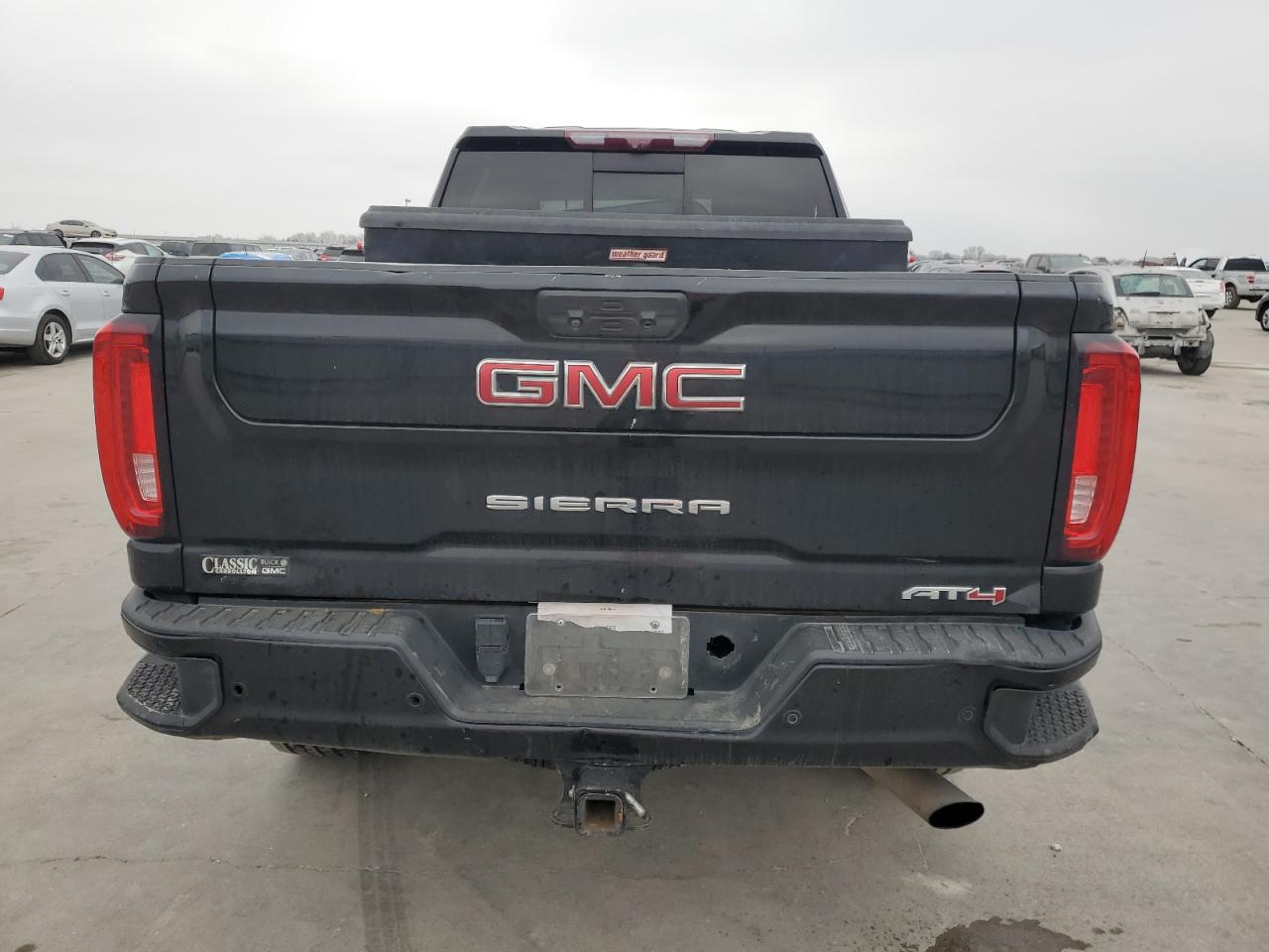 GMC Sierra K2500 At4 Image 2