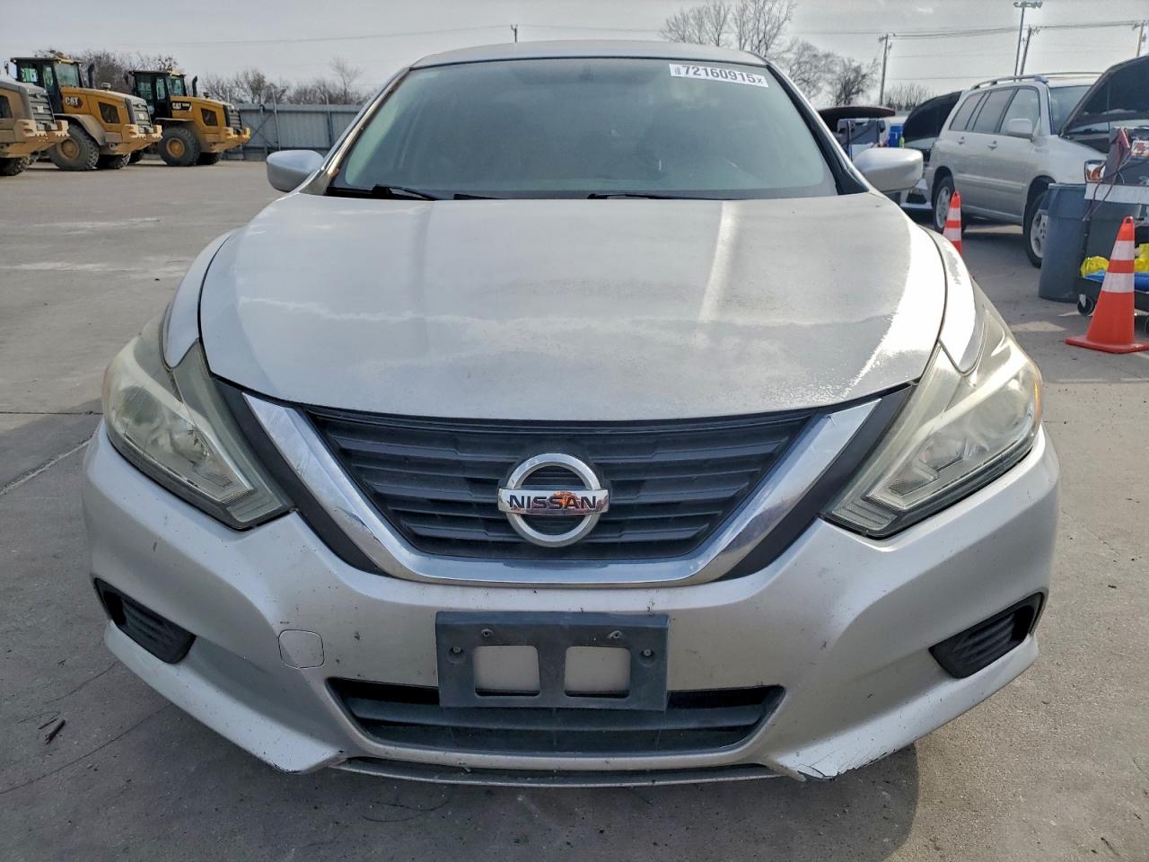Nissan Altima 2.5 Image 2