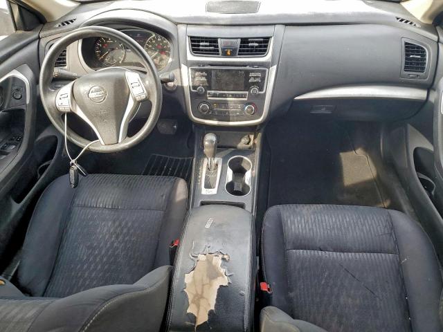 Nissan Altima 2.5 Image 9