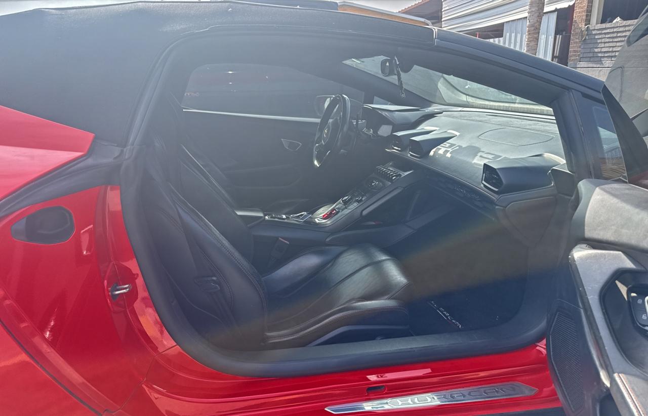 Lamborghini Huracan Image 7