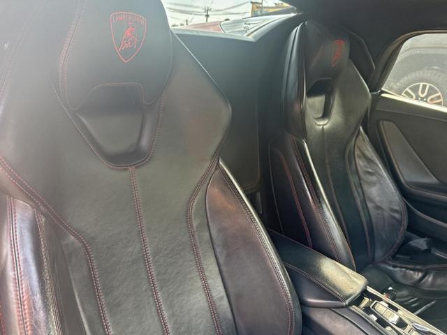 Lamborghini Huracan Image 3