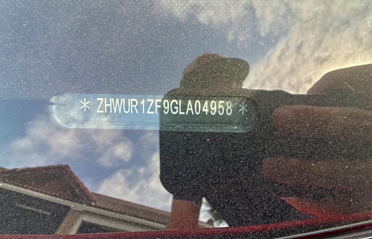 Lamborghini Huracan Image 9