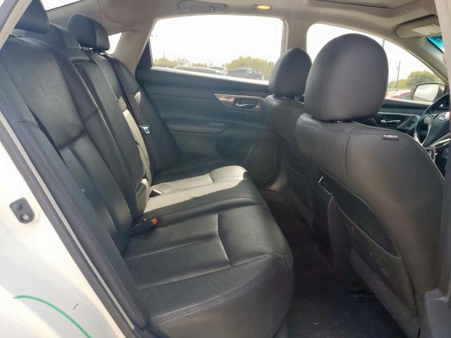 Nissan Altima 2.5 Image 11