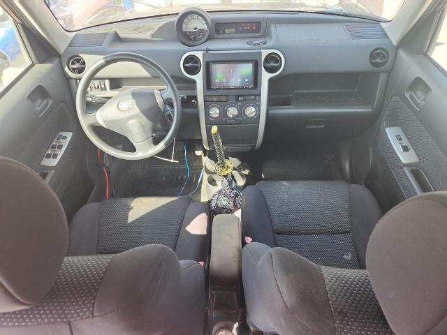 Toyota Scion Xb Image 5