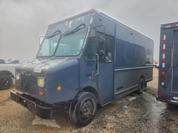  Salvage Freightliner Mt45