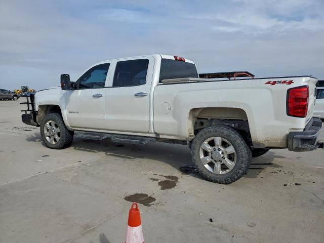 Chevrolet Silverado K2500 Heavy Duty Image 2