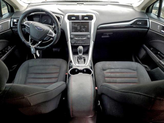 Ford Fusion Se Image 6