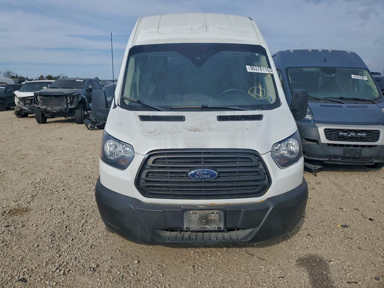 Ford Transit T-350 Image 7