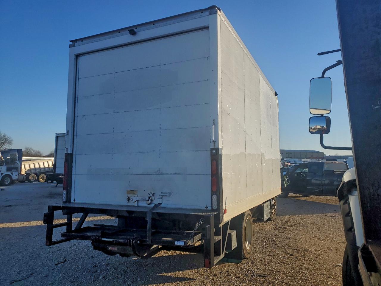 Isuzu Npr Xd Image 5