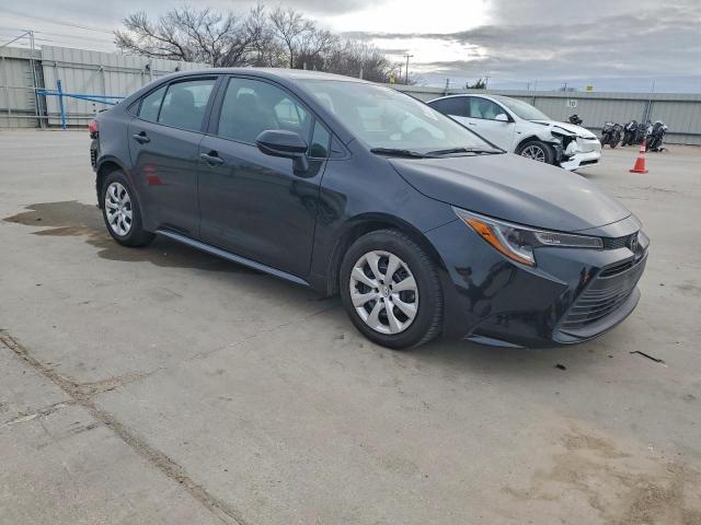 Toyota Corolla Le Image 12