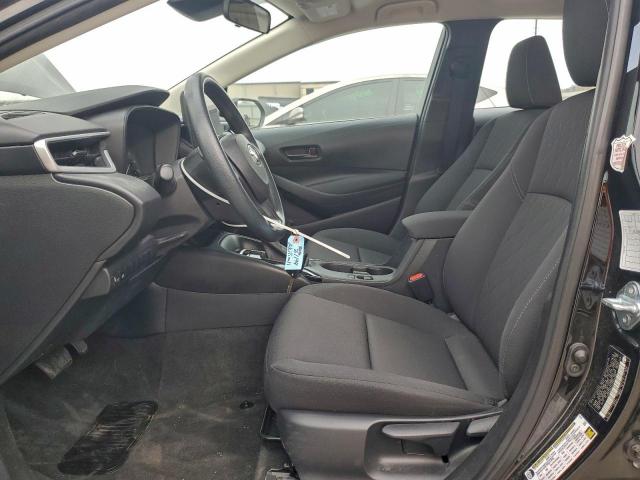 Toyota Corolla Le Image 10