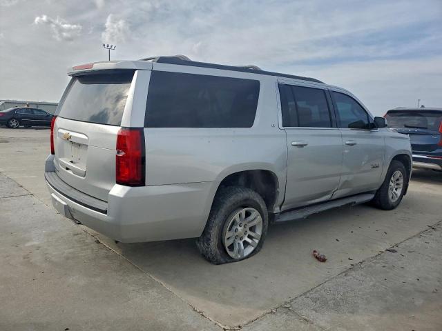 Chevrolet Suburban C1500 Lt Image 2