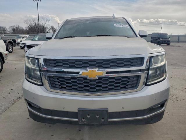 Chevrolet Suburban C1500 Lt Image 9