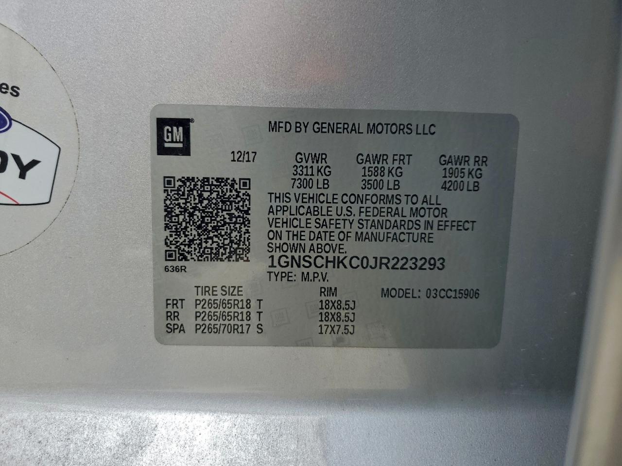 Chevrolet Suburban C1500 Lt Image 12