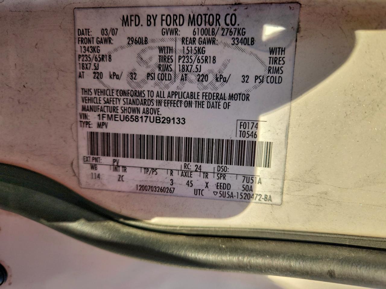 Ford Explorer Limited Image 10